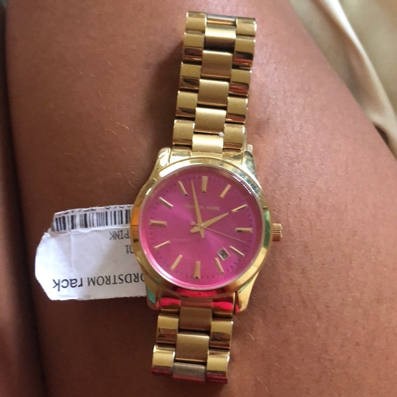 Michael Kor’s Watch - Picture 3 of 3